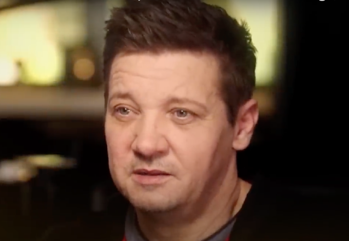 Szívszorító: Jeremy Renner először adott interjút a súlyos balesete után