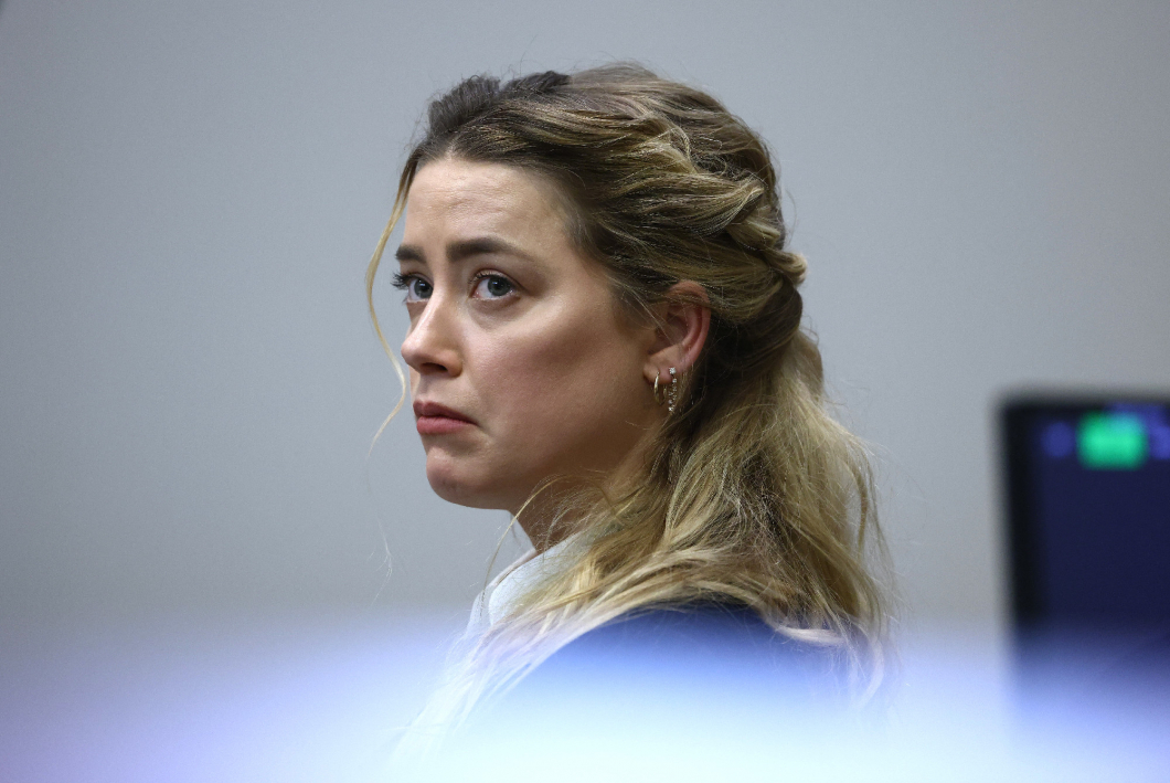 Amber Heard összeomlott a tárgyaláson