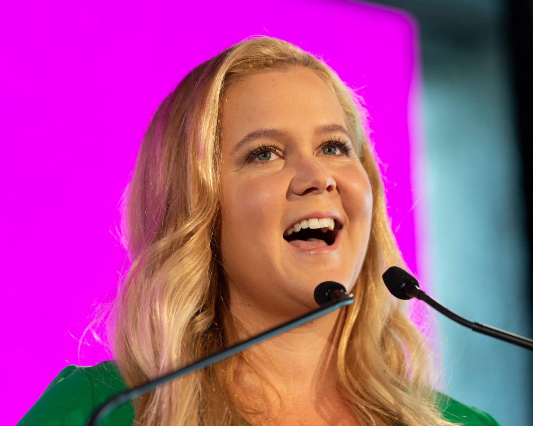 Amy Schumer félmeztelenül táncolt: aggódnak a szervezők, hogyan viselkedik majd az Oscar-gálán