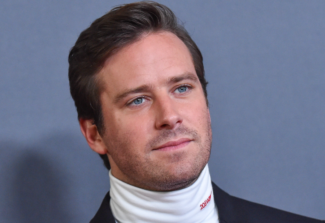 Ezzel a videóval tért vissza a kannibalizmussal vádolt Armie Hammer az Instagramra, mindenki meglepődött