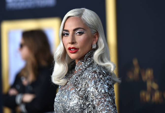 Fotók: Lady Gaga külseje sokkoló lesz az új Joker-filmben