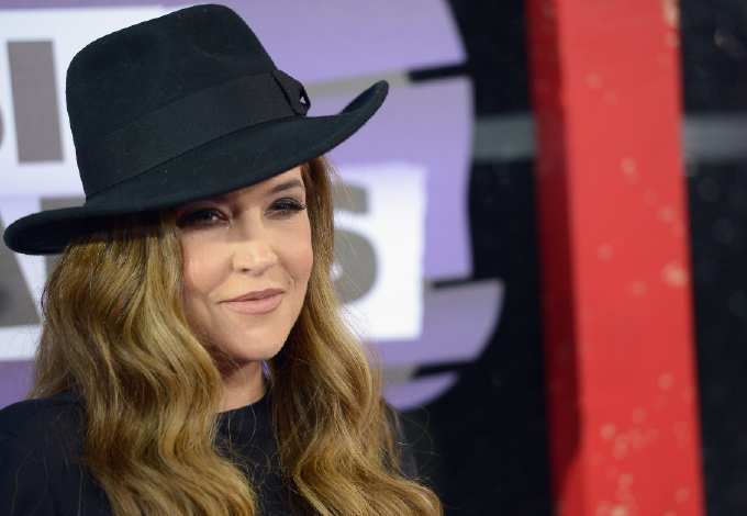 Kitálalt Lisa Marie Presley ritkán látott öccse