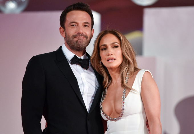 Botrányba keveredett Ben Affleck egy lesifotóssal, Jennifer Lopez miatt dühödhetett fel ennyire