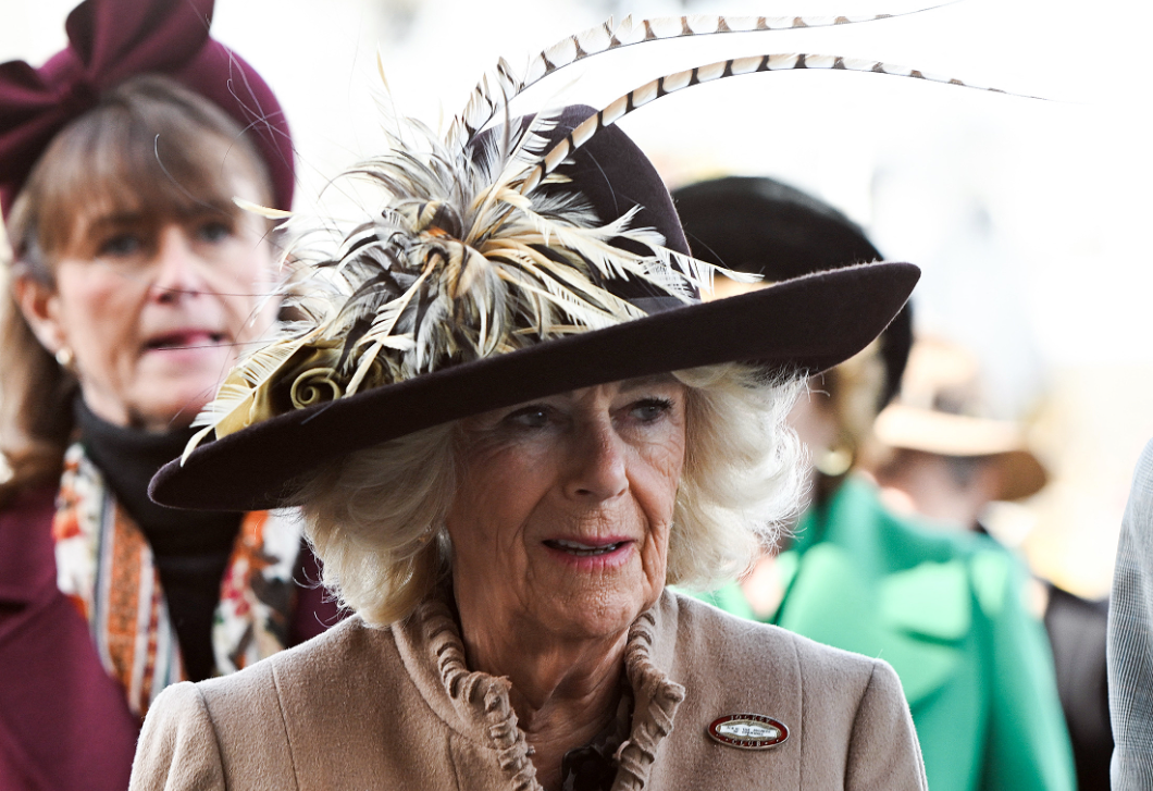 Újabb botrány a királyi család körül: ezt mondta Kamilla királyné Meghan Markle-ről