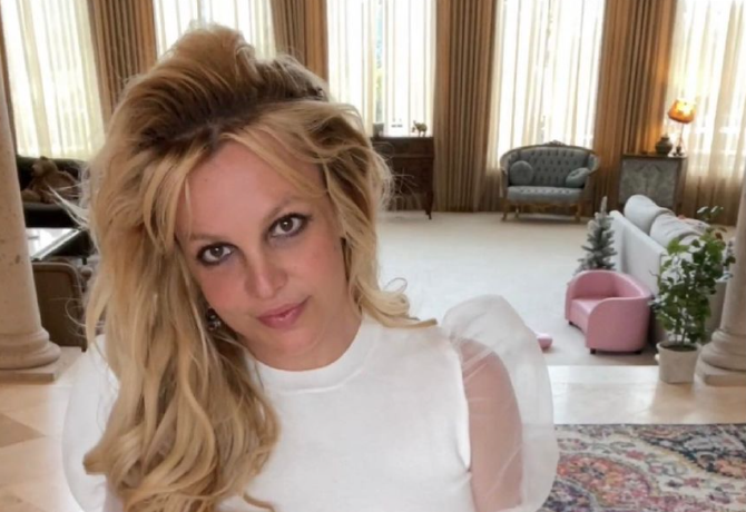 Őrületes lesifotók láttak napvilágot Britney Spears esküvőjéről