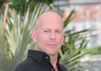 Friss videó az afáziában szenvedő Bruce Willisről