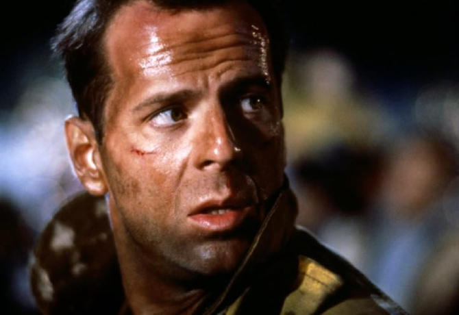 Kiderült: Bruce Willisnek halálközeli élmény volt az egyik legnagyobb filmjének a forgatása