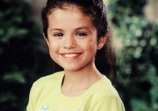 Selena Gomez megrendítő üzenete: „Ne félj segítséget kérni”