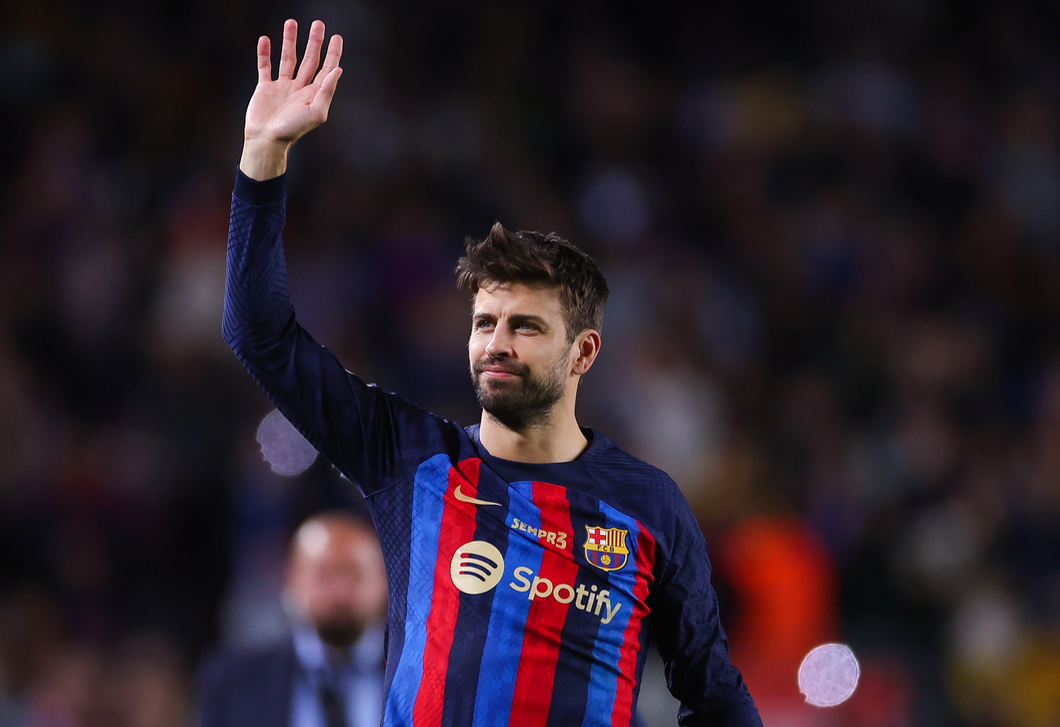 Piqué ezzel a fotóval hivatalosan is bemutatta a barátnőjét