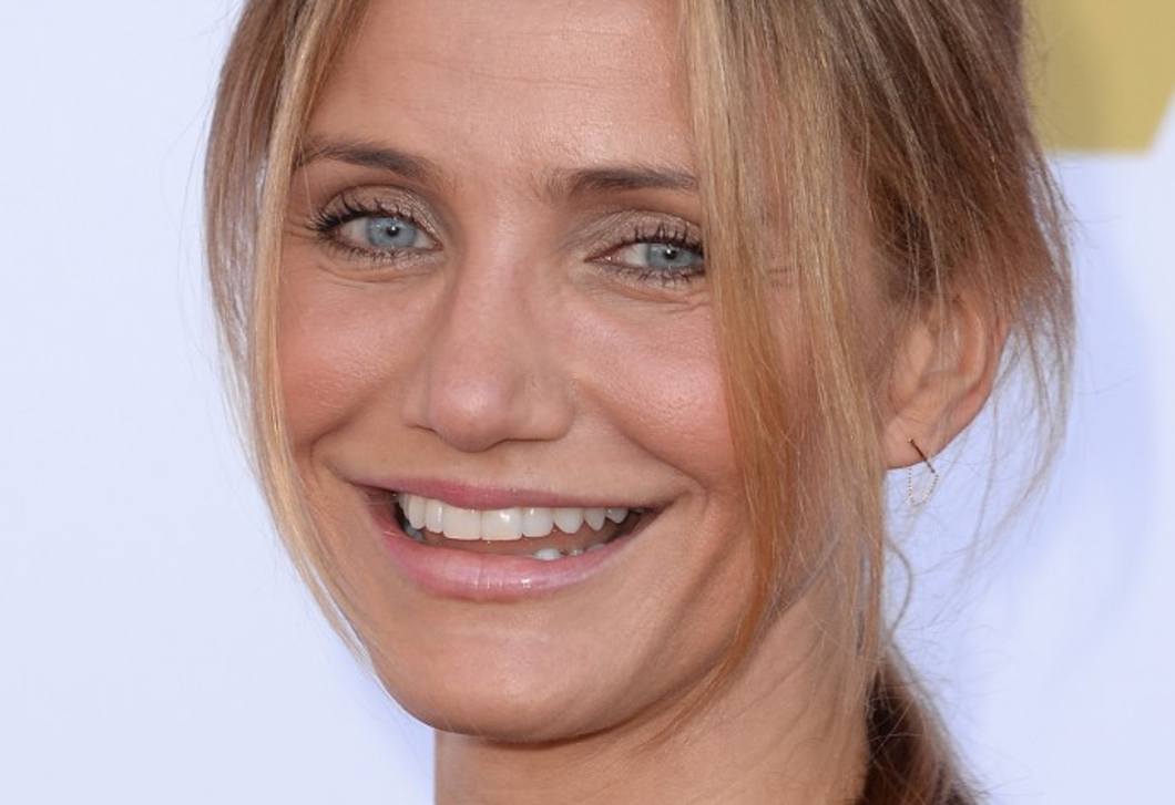 Kevesen mernék bevállalni ezt a színt – Cameron Diaz zöld konyhájáért a tervezők is odavannak