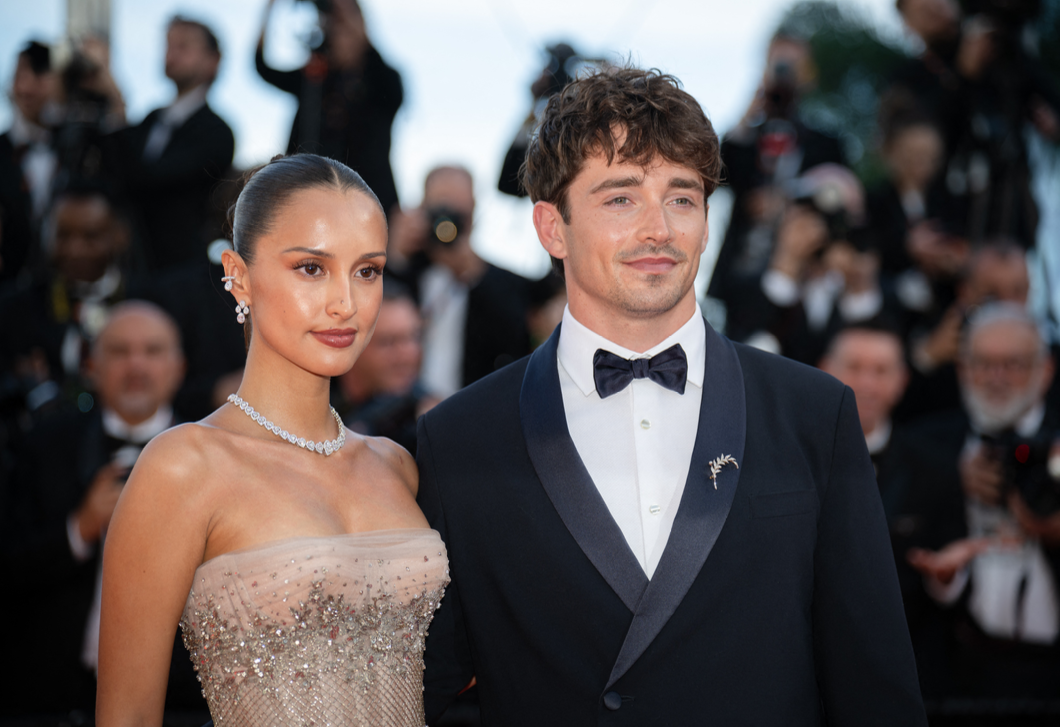 Charles Leclerc felesége, Alexandra ennél különlegesebb ruhát nem is választhatott volna a Cannes-i filmfesztiválra