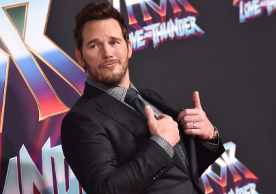 Chris Pratt otthonán pörög most a net: imádják a rajongók