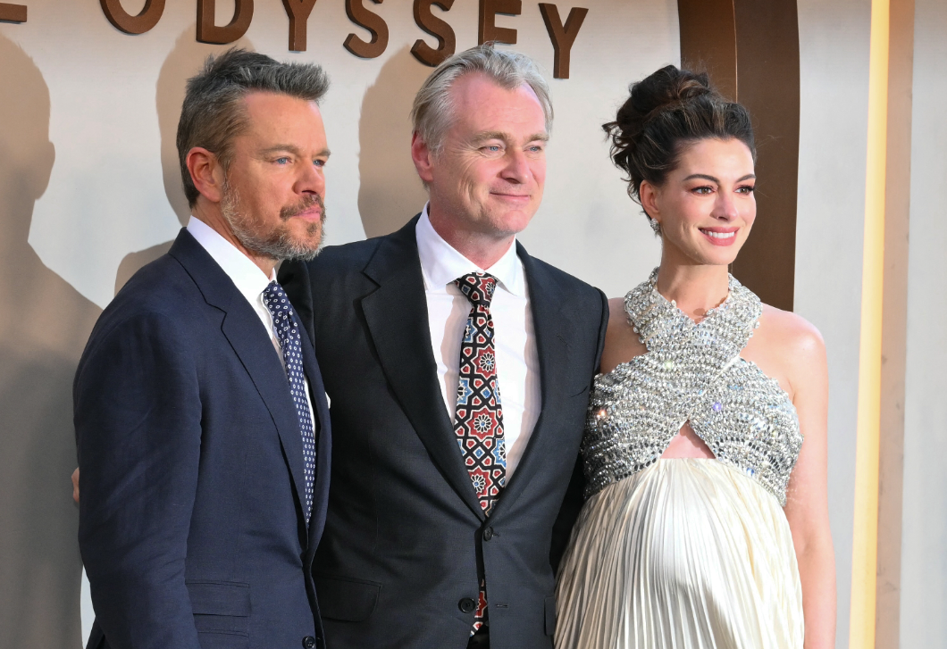 Christopher Nolan ki nem állhatja az UGG csizmákat – még Anne Hathawayt is leállította miattuk