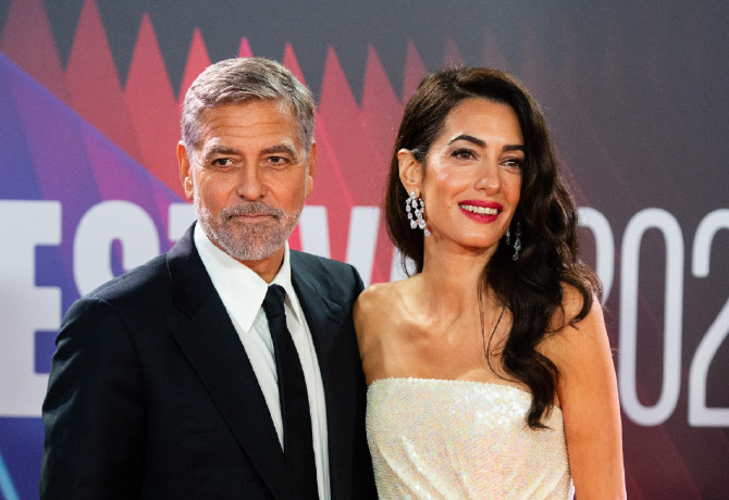 Amal terroristaügyei miatt félti a gyerekeiket George Clooney