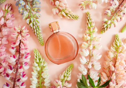 Ez az 5 tavaszi parfüm most a nők kedvence