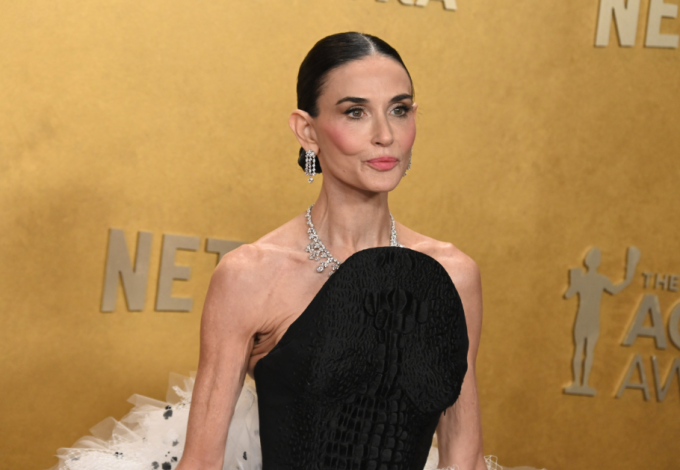 Demi Moore l...
