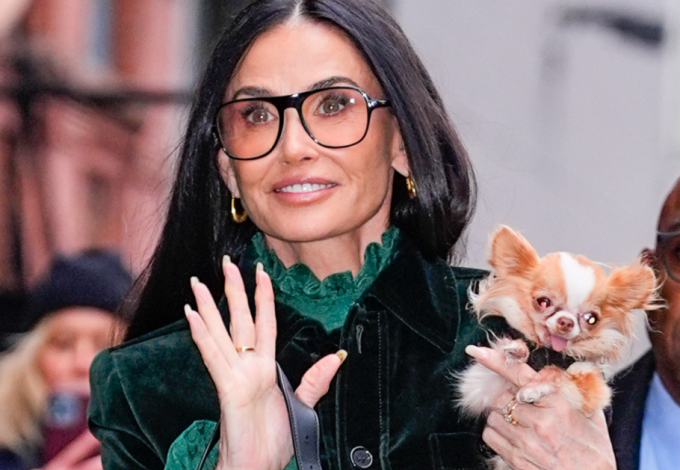 Demi Moore z...