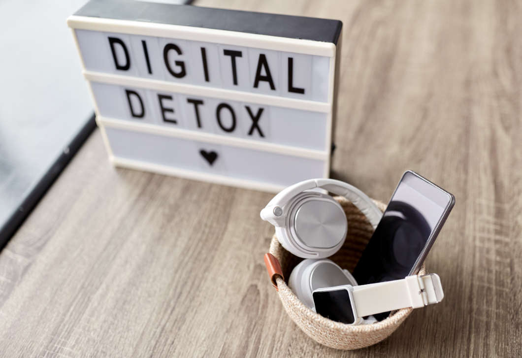 Egy kutatás állítja, ha ezt megcsinálod a telefonodon boldogabb és nyugodtabb lehetsz