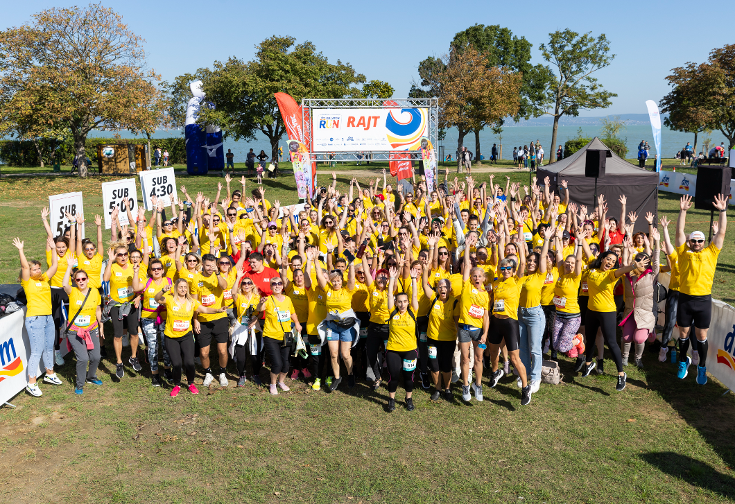 Rekordszámú résztvevővel rajtolt a negyedik dm Balaton RUN