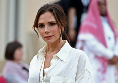 Megérkezett Victoria Beckham első plus-size kollekciója, kiakadtak a rajongók