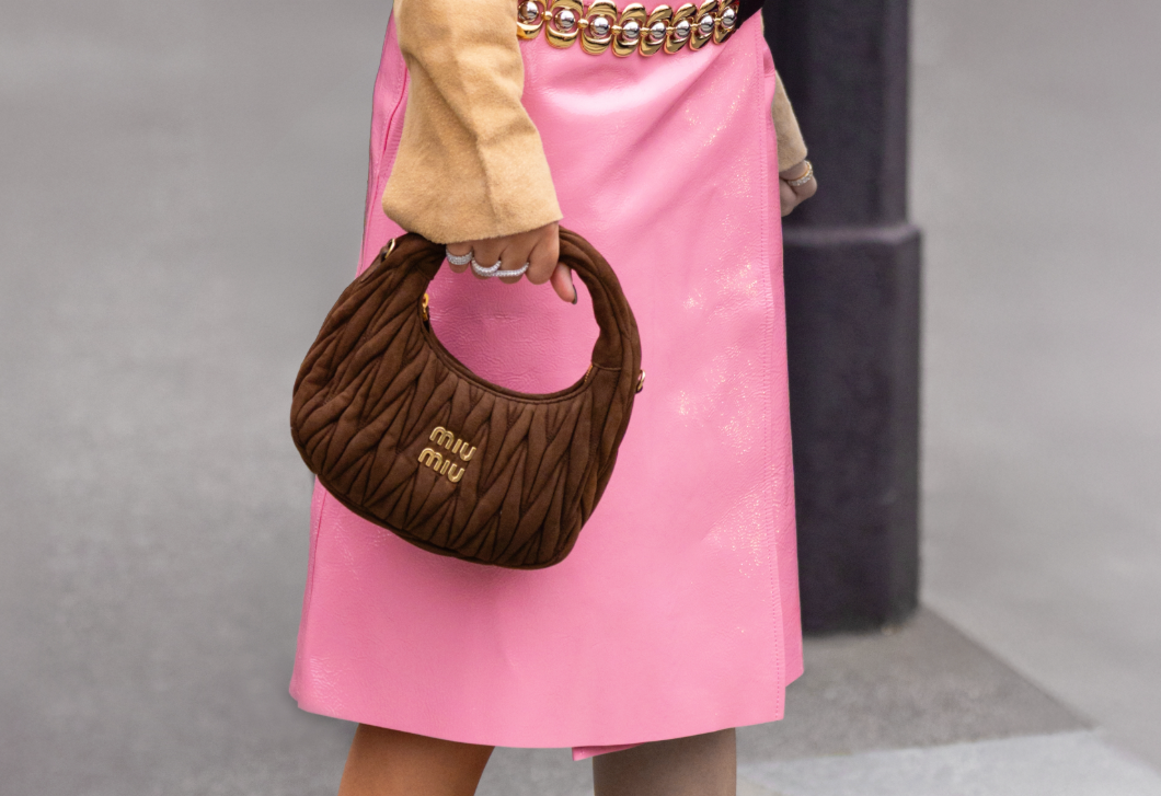 Itt az elavultnak hitt szoknyatrend, ami idén nyárra hatalmas sláger lesz