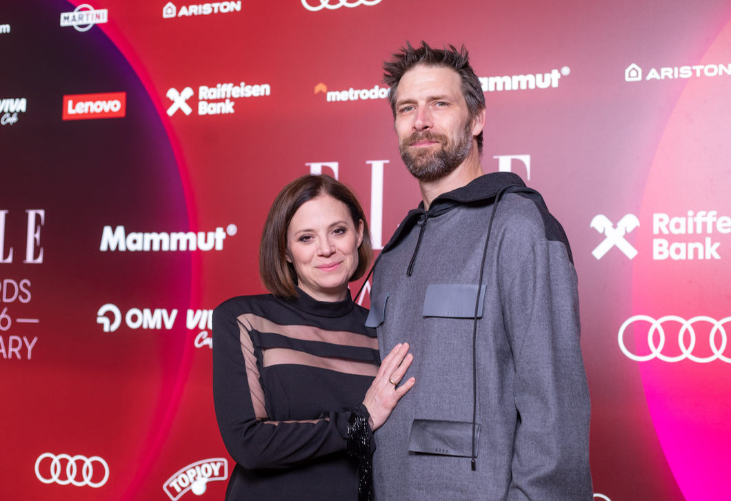 Szinetár Dóra és Makranczi Zalán együtt jelent meg az idei ELLE Awards díjátadón, fotó is készült róluk