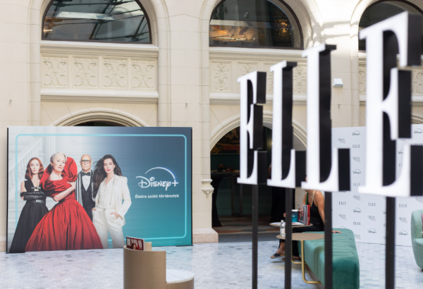 Így ünnepeltük, hogy Az ördög Pradát visel 2. már elérhető a Disney+-on