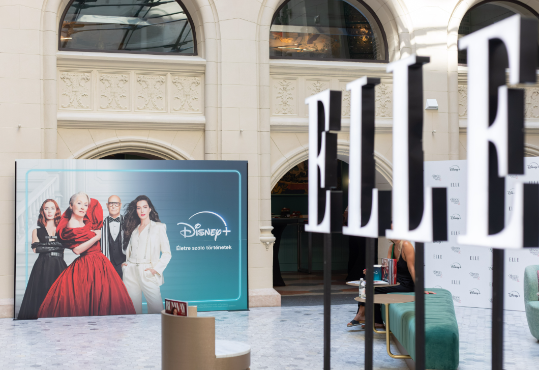 Így ünnepeltük, hogy Az ördög Pradát visel 2. már elérhető a Disney+-on