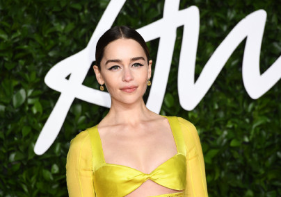 Emilia Clarke nemet mond a botoxra, helyette ezekre voksol