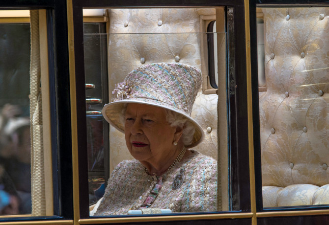 Szigorúan titkos e-mailek szivárogtak ki Erzsébet királynő haláláról