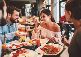 4 trükk, amivel minden étteremben a legjobb kiszolgálást kaphatod