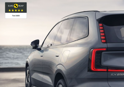 Volvo EX90: Ötcsillagos biztonság skandináv eleganciába rejtve