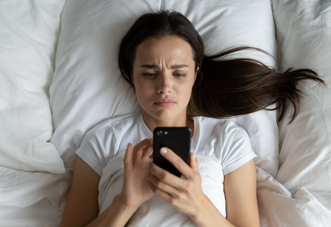 Hat mindennapi szokás, ami felgyorsítja az öregedést – a lustálkodástól a görgetésig