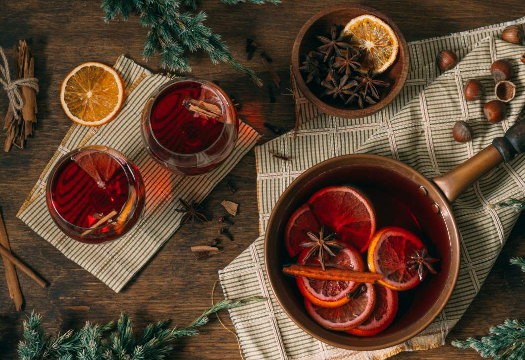 Ez a forralt gin lesz az ünnepi szezon sztárja – íme a recept