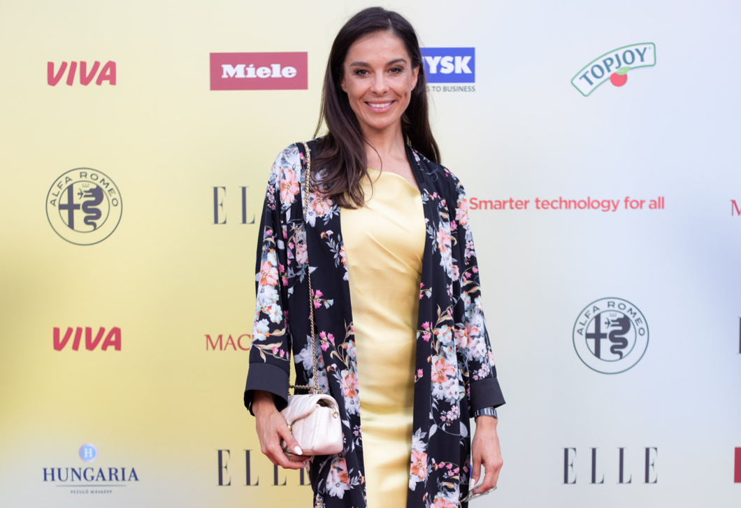 Molnár Andi csodaszép ruhája az ELLE Gourmet Awardson az egyik kedvenc filmünkre emlékeztet