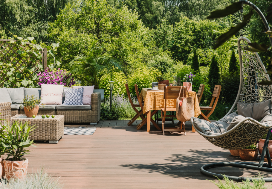 Idén nyáron ez a legnépszerűbb kerti bútor, ami mindenkinek feldobja a kertjét