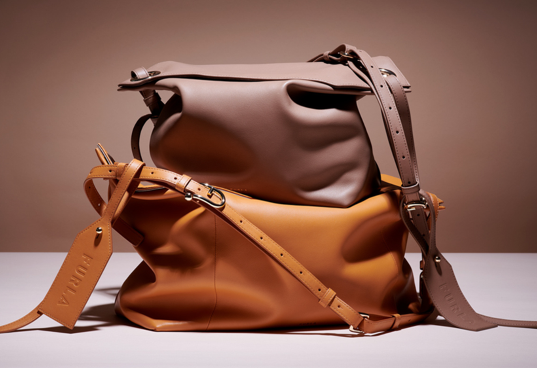 A Furla PreFall 2026 kollekciója egy vadvirágcsokor színeiben pompázik