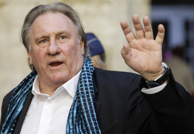 Gérard Depardieu-t szexuális zaklatással vádolják, itt vannak az ügy részletei