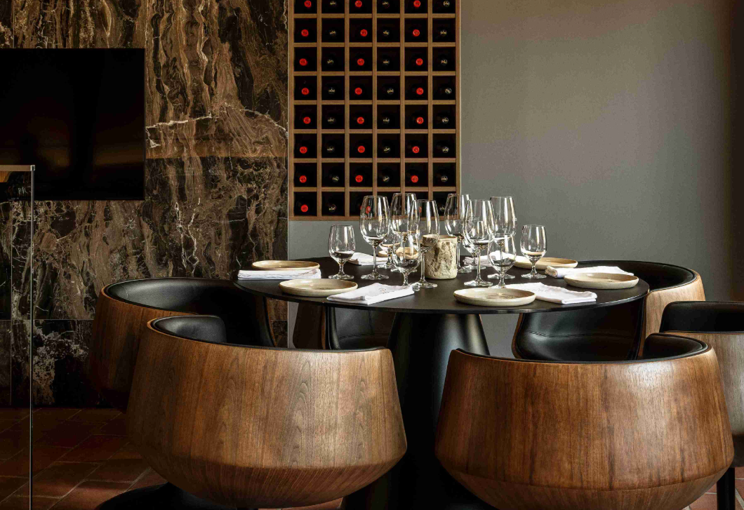 Enteriőr, amiért érdemes Villányig menni – ahol a Gere család története térélménnyé válik