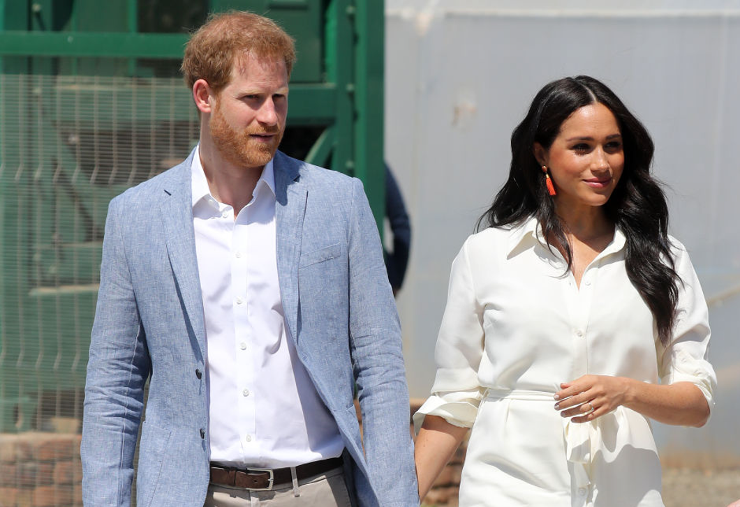 Harry herceg és Meghan Markle kockázatos lépésre készülnek, veszélybe kerülhet az életük