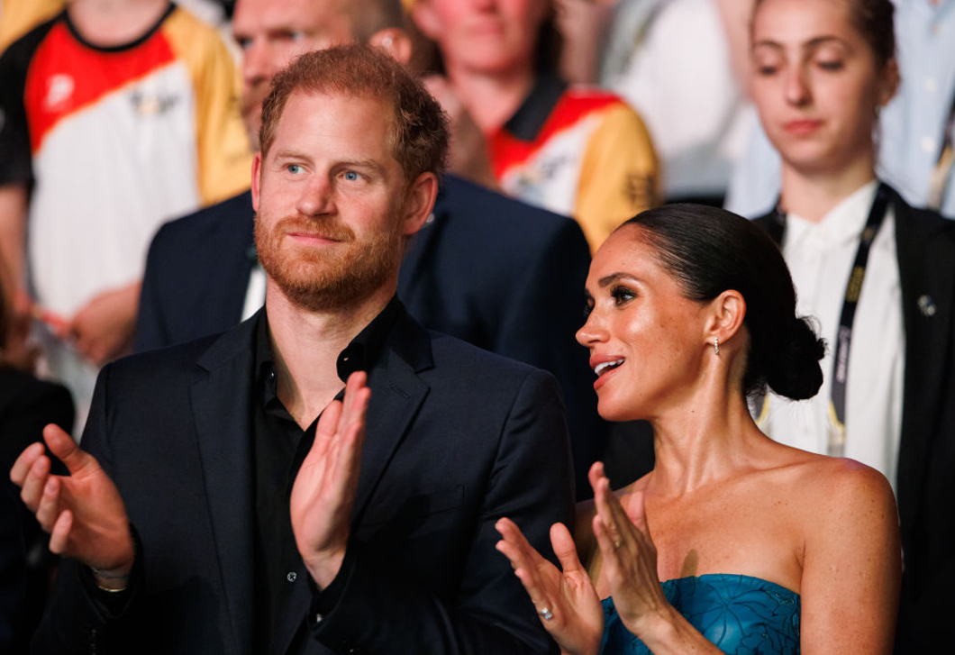 Megszólalt a testbeszéd-szakértő: Meghan Markle így szorította háttérbe Harry herceget