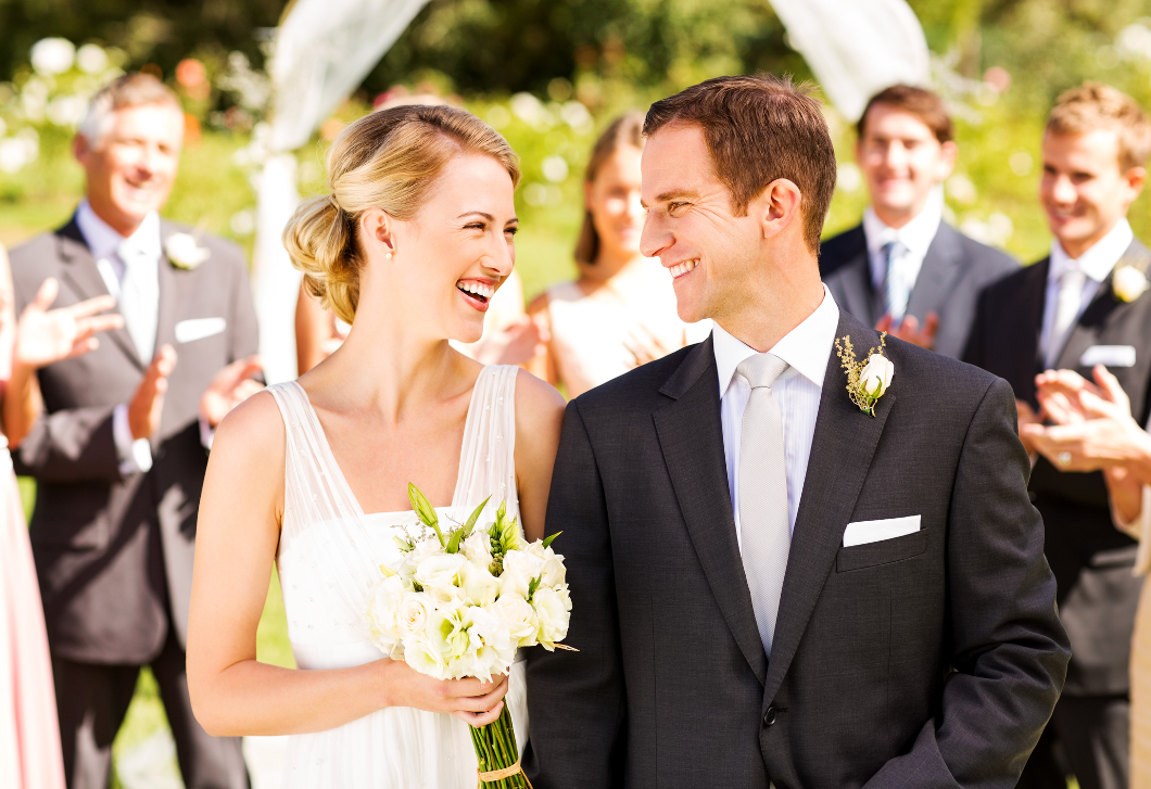 5 illetlen dolog, ami mindig tilos egy esküvőn