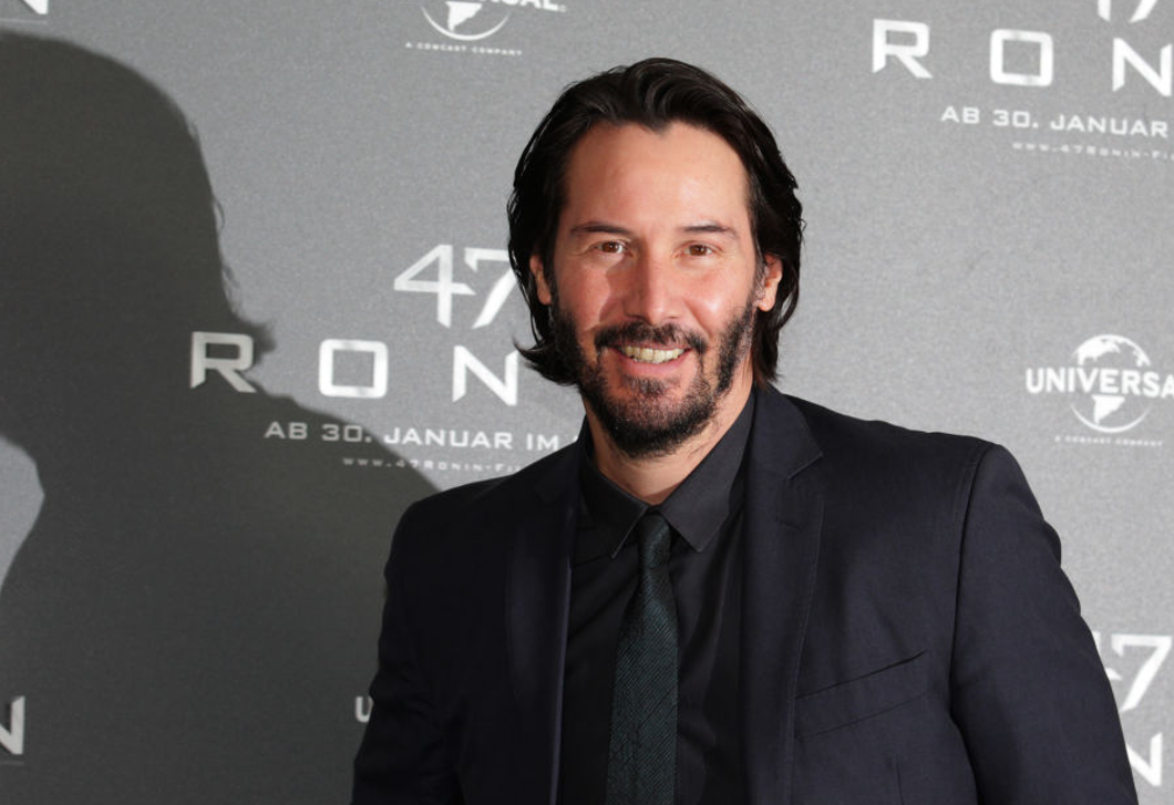 Elképesztő lesifotók: Keanu Reeves így nyaralt a családjával Capri szigetén