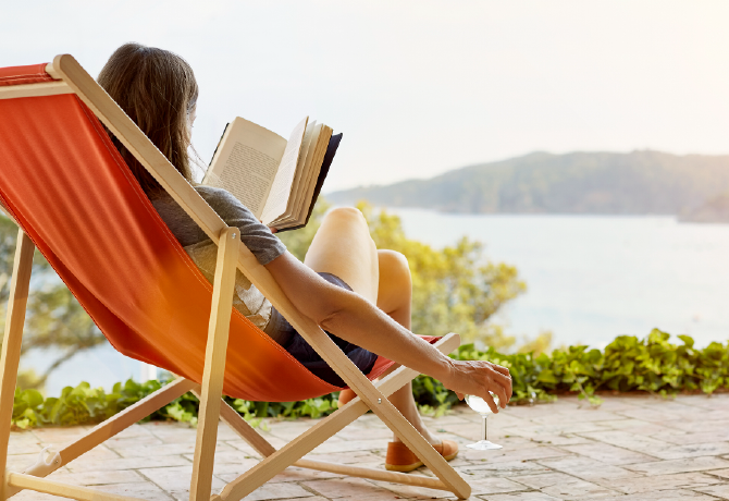 4 könyv, amit még idén nyáron el kell olvasnod