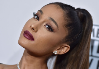 Ariana Grande megdöbbentő vallomást tett a plasztikai beavatkozásairól