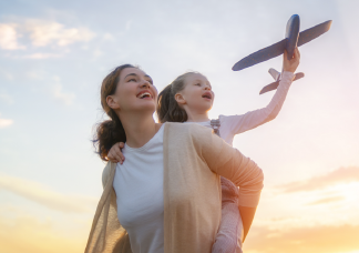 6 trükk, amit minden gyermekes szülő be tud vetni a nyaraláson