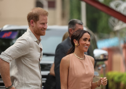 Veszélybe került Harry herceg és Meghan Markle címe, itt dőlhet el minden