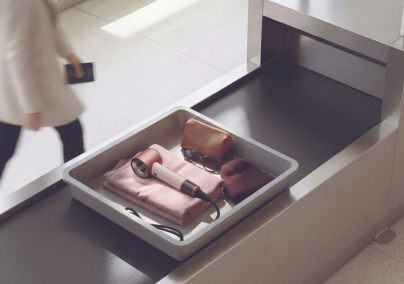 A Dyson első osztályú hajszárítást és -formázást biztosít a nyaraláson is