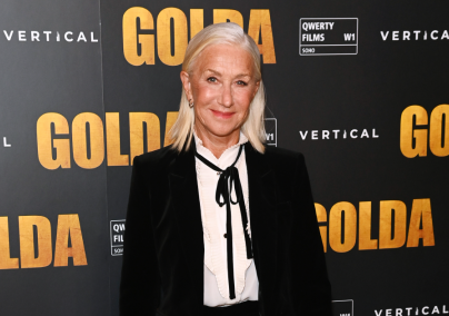 Hihetetlen formában van a 78 éves Helen Mirren, így kapták lencsevégre