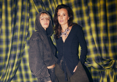 A Glenn Martens H&M esemény lángra lobbantotta Varsót nyers, brit excentrikus stílusával